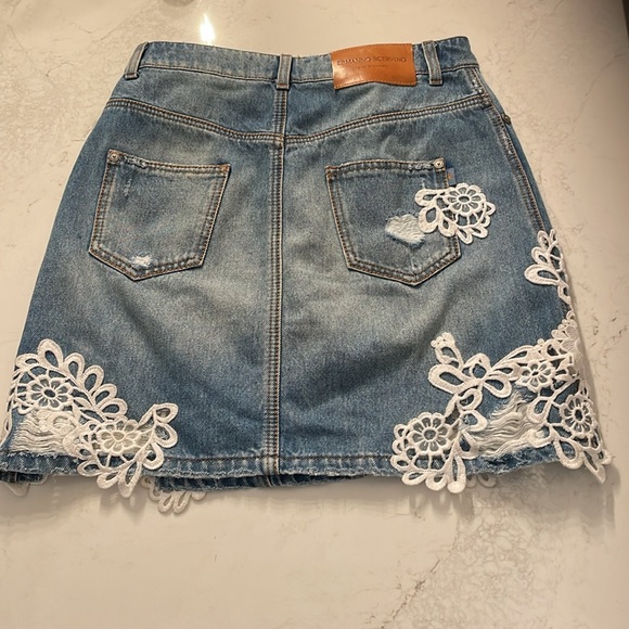 Ermanno Scervino distressed six 40 Jean Skirt with embroidered flowers - Picture 8 of 13